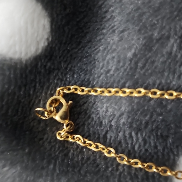 STAINLESS STEEL LUCK ELEPHANT NECKLACE - Picture 3 of 4